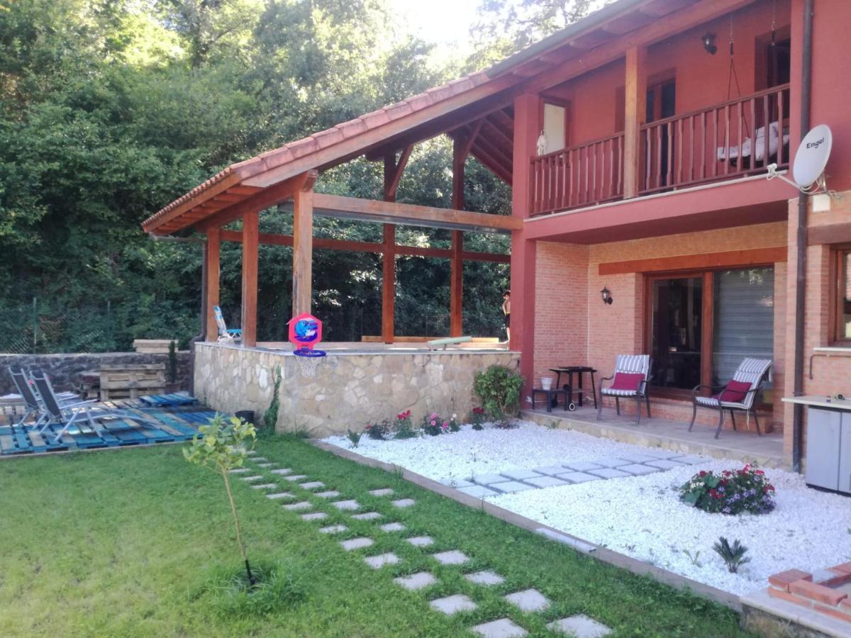 La Casa Malvarrosa Ампуэро Экстерьер фото