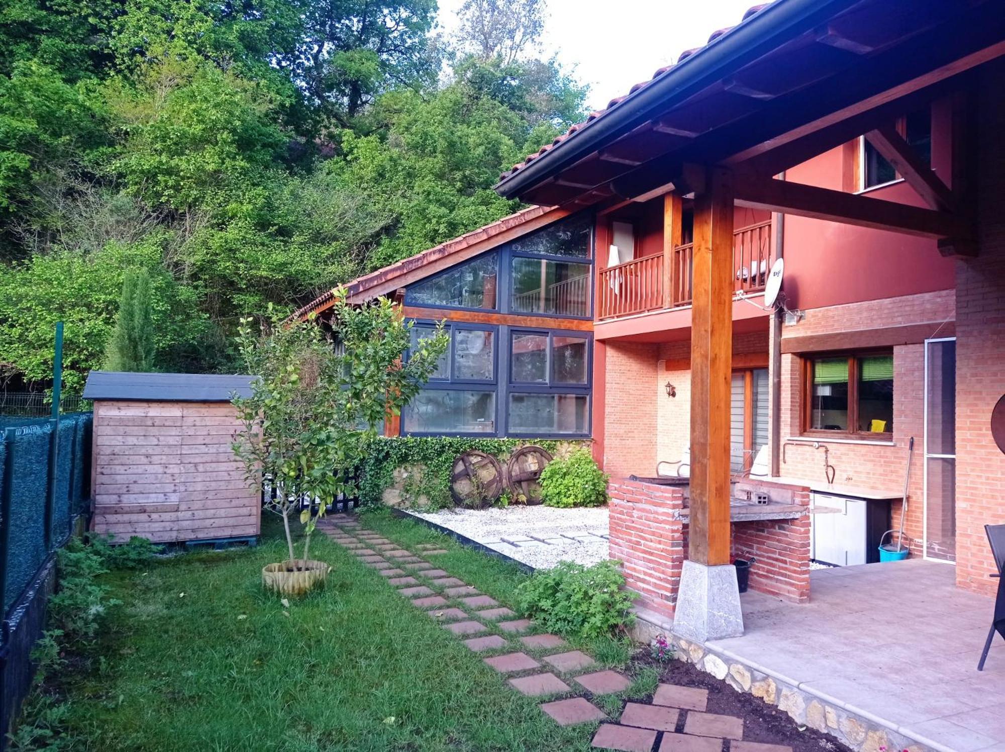 La Casa Malvarrosa Ампуэро Экстерьер фото